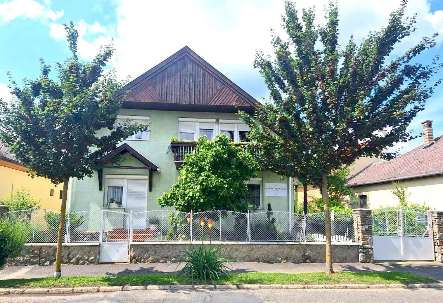 Rohonci Vendeghaz Hotell Kőszeg Exteriör bild